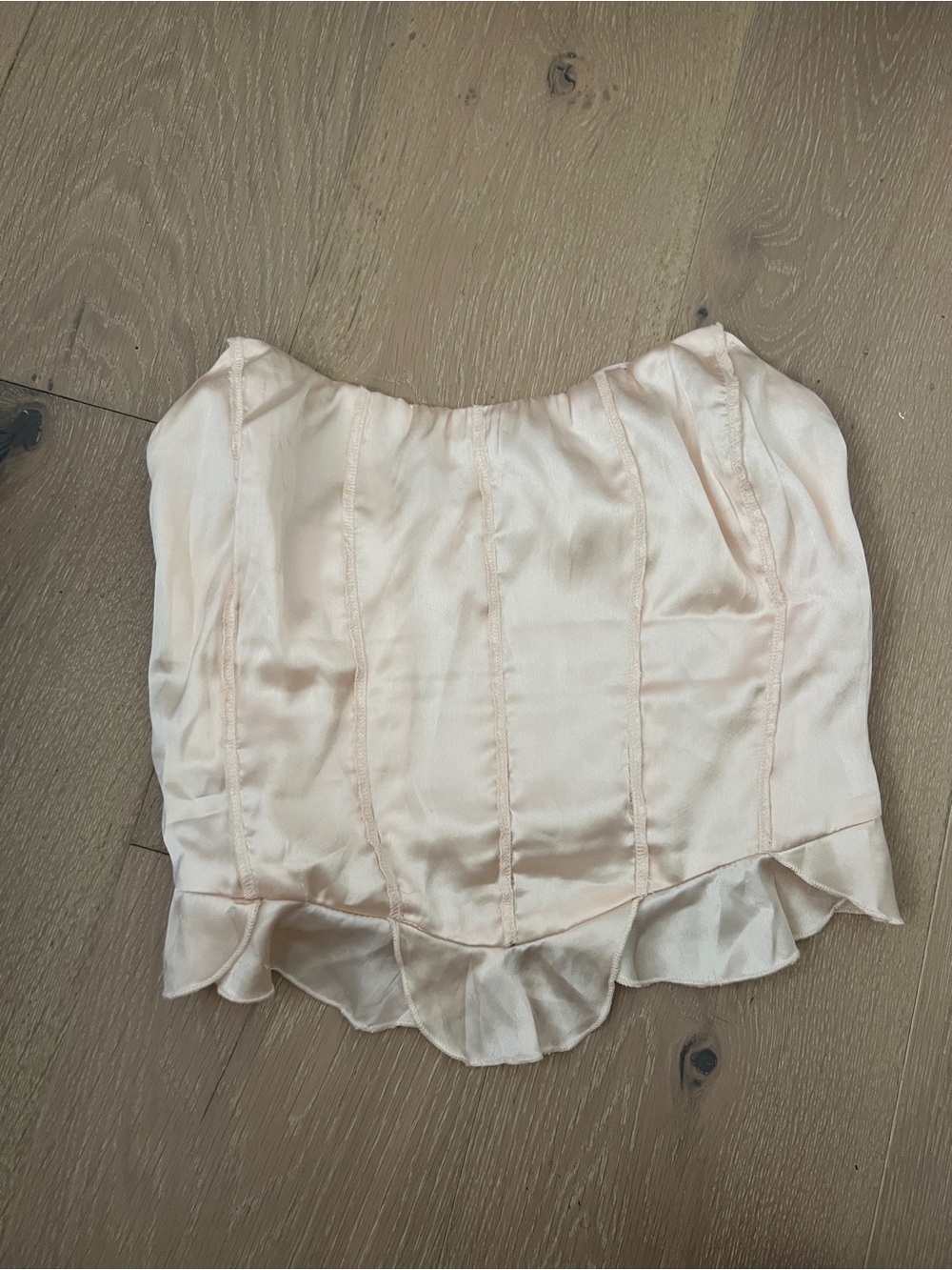 Silky Cream Ruffle-Hem Women’s strapless top